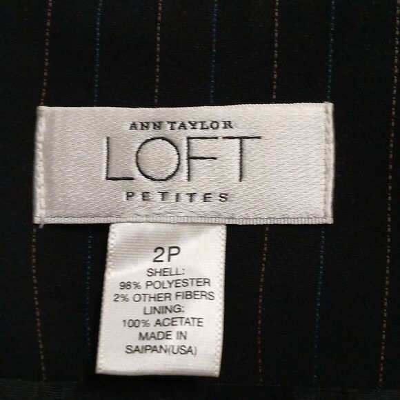 Ann Taylor LOFT Petites black pinstripe blazer business casual Sz 2P NWOT - Picture 8 of 8